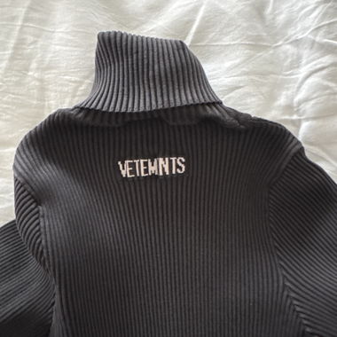 Pull col roulé Vetements 