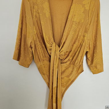 Blouse body