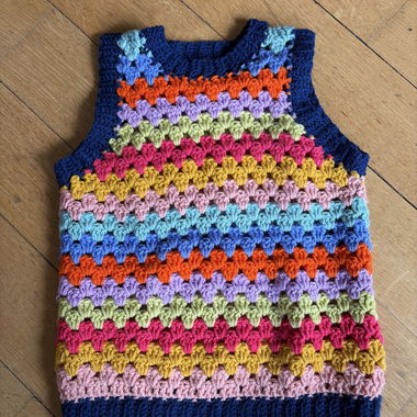 Haut au crochet