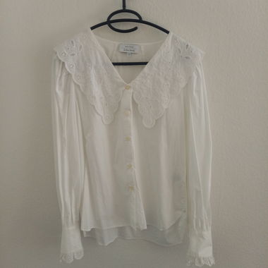 Weisse Bluse mit Spitze & Other Stories