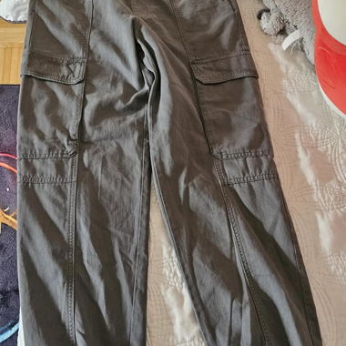Graue Hose für Jungen (Grösse 170)