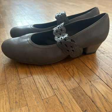 Scarpa elegante da donna