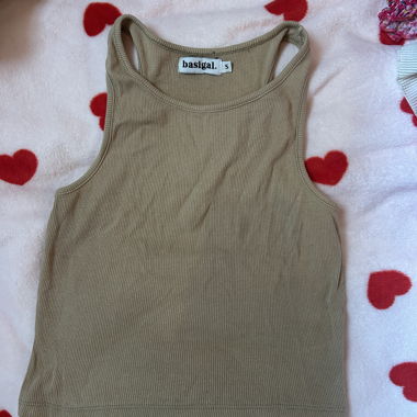 Basigal geripptes beige Crop-Tanktop S