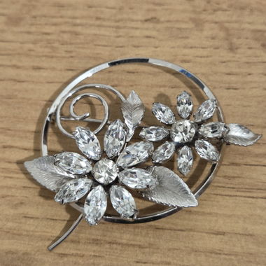 Silver-Coloured Flower Brooch with Rhinestones