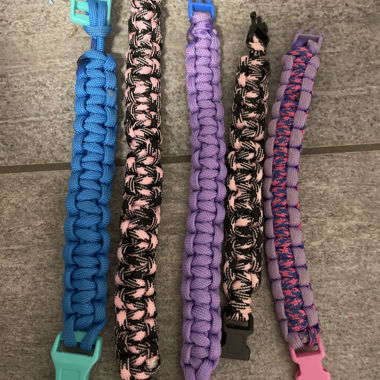Set di bracciali in paracord