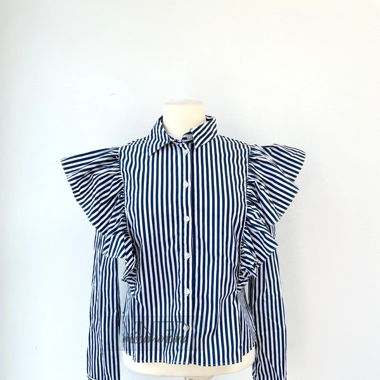 Gestreifte Bluse mit Rüschen und Volants