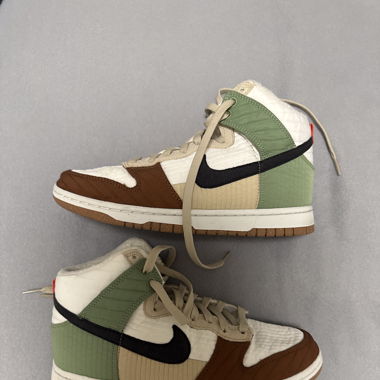 Nike Dunks high / size EU 39