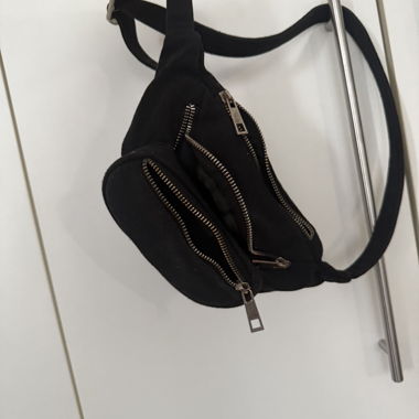 Brandy Melville Sidebag