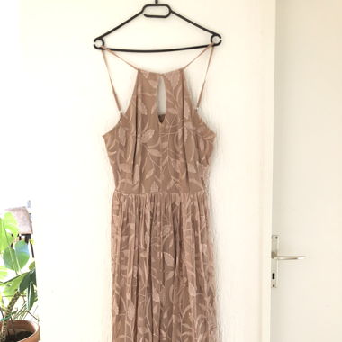 Altrosa Kleid