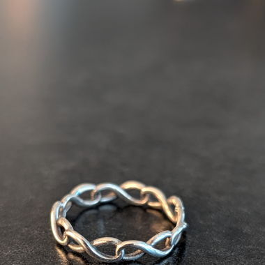 Tiffany & Co. Infinity Ring