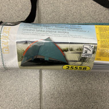 Ultraleichtes Strandzelt in Tasche