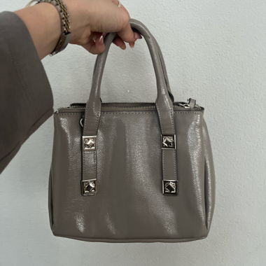 Sac à main gris