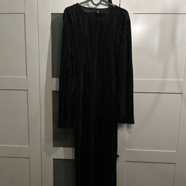 black long dress