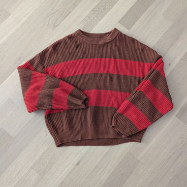 Maglione a righe toni marroni