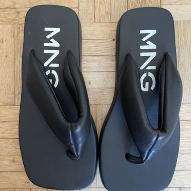 Tongs MANGO