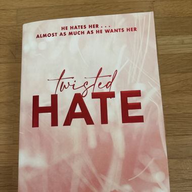 Twisted Hate (Buch, Englisch, 3. Teil)