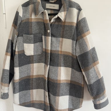 Studio Overshirt XS