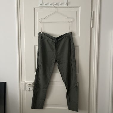 Light trousers