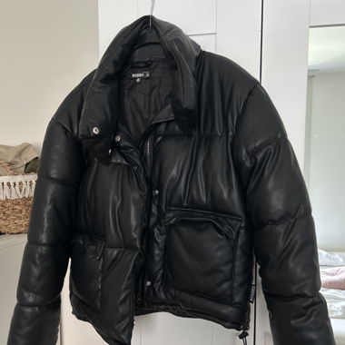 Piumino nero