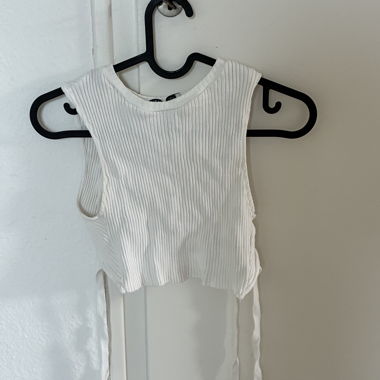 Crop Top Bianco con Lacci