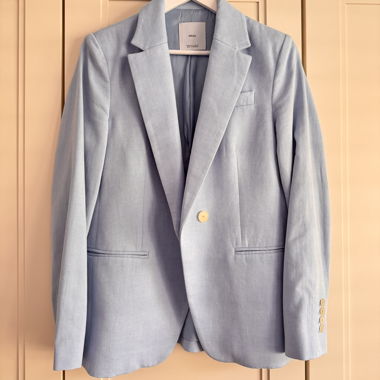 Light blue blazer