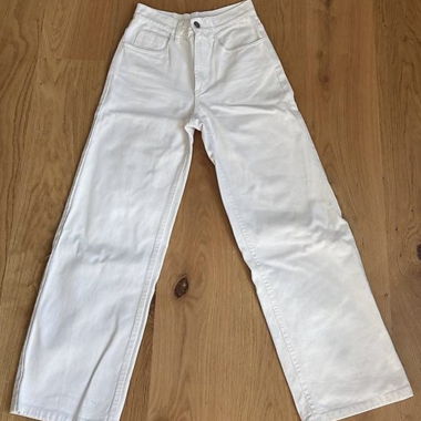 White straight-leg jeans