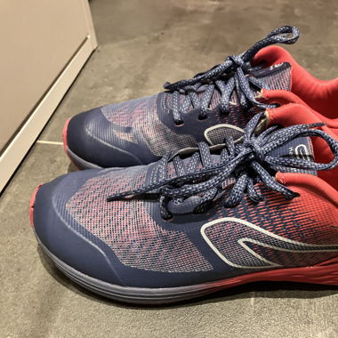 Chaussures de sport pour intérieur
