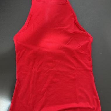 Red Top by WEEKDAY