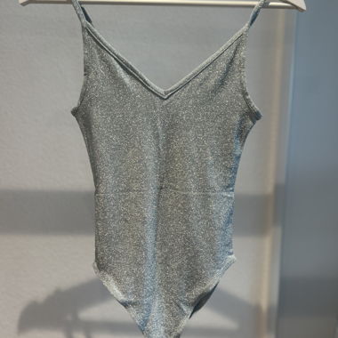 Body glitter con spalline sottili