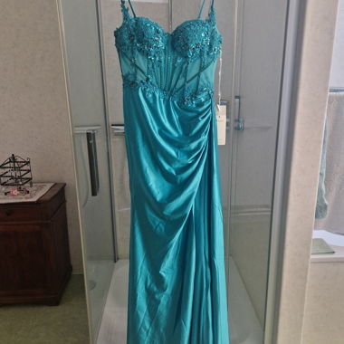 Türkises Abendkleid Stacees 