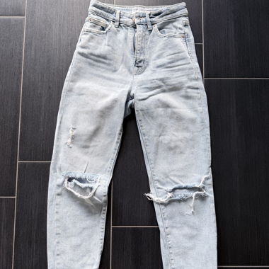 Jeans Mom Stradivarius
