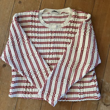 Pulli gestreift