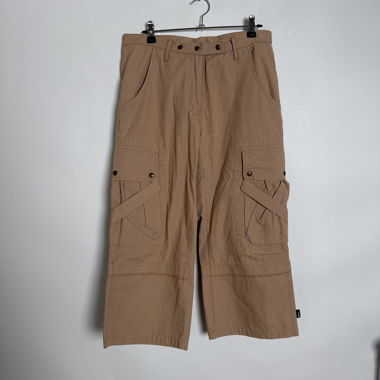 Pantaloni cargo capri