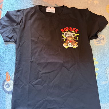 Schwarzes T-Shirt PABLIC