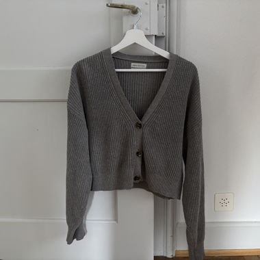Cardigan 