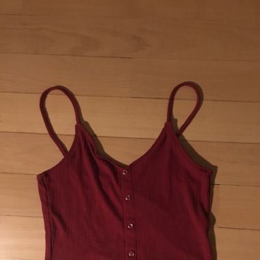 Rotes Trägertop
