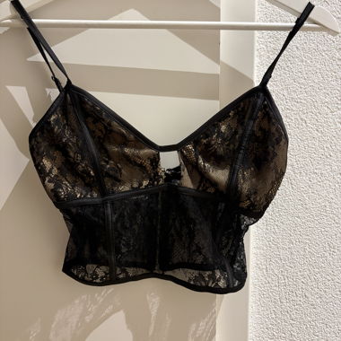 Lace top