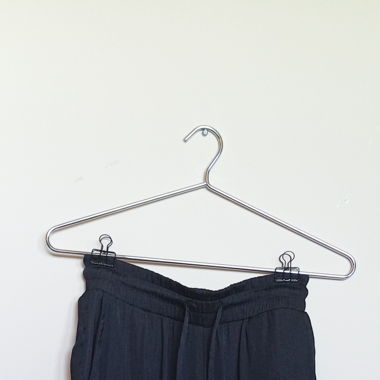 Schwarze Stoffhose
