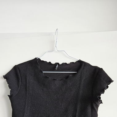 Cropped T-Shirt // L