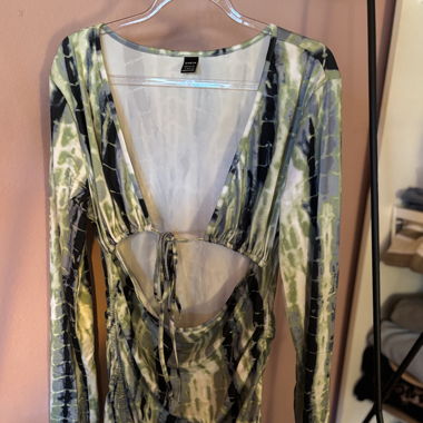 Robe décolleté 