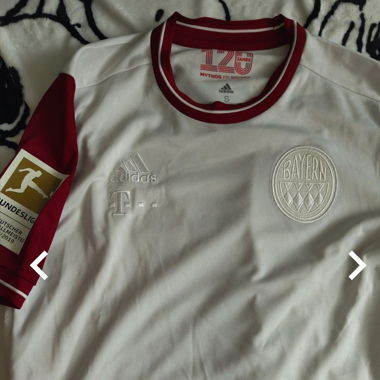 Originales FC Bayern Trikot #17 Boateng Grösse S