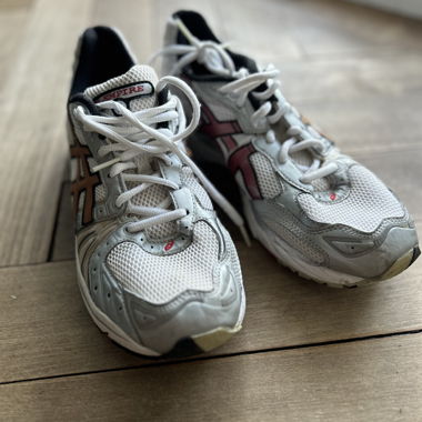 ASICS Running Shoes Size 44.5 Gel Empire II