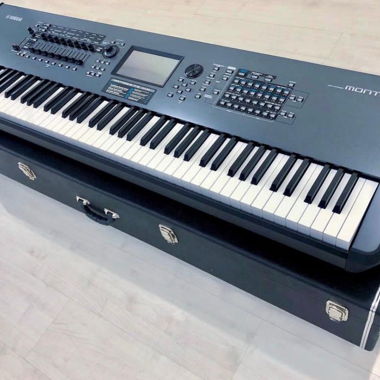 Yamaha MONTAGE 8 Keyboard