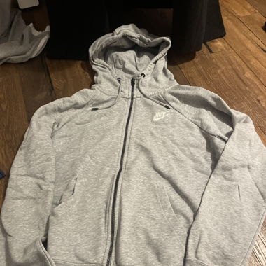 Nike Jäckchen grau