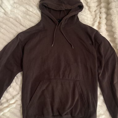 Brown H & M sweater