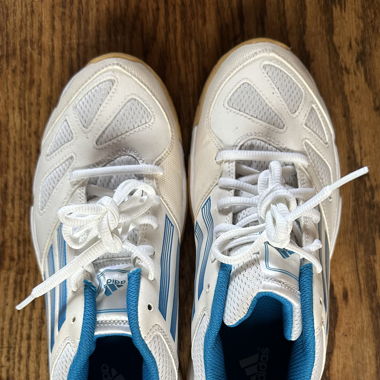 Adidas Hallenschuhe