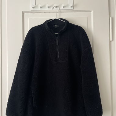 Teddy sweater