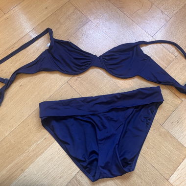 Bikini due pezzi blu navy