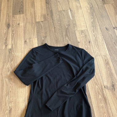 Schwarzes longsleeve
