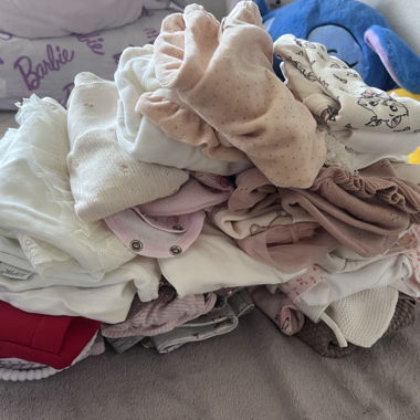 Lot de vêtements pour nouveau-née